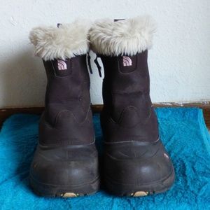 Girls The North Face Winter/Snow Boots size 5